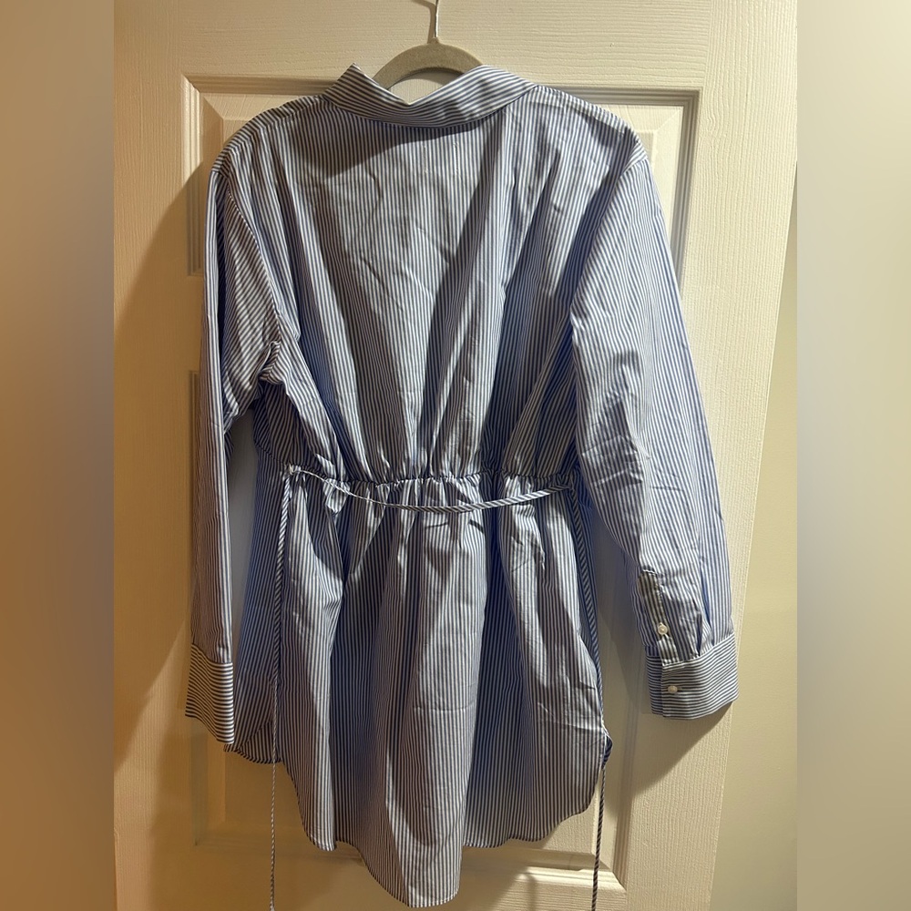 GAP Maternity Blue and White Striped Shirt size M - Picture 2 of 3